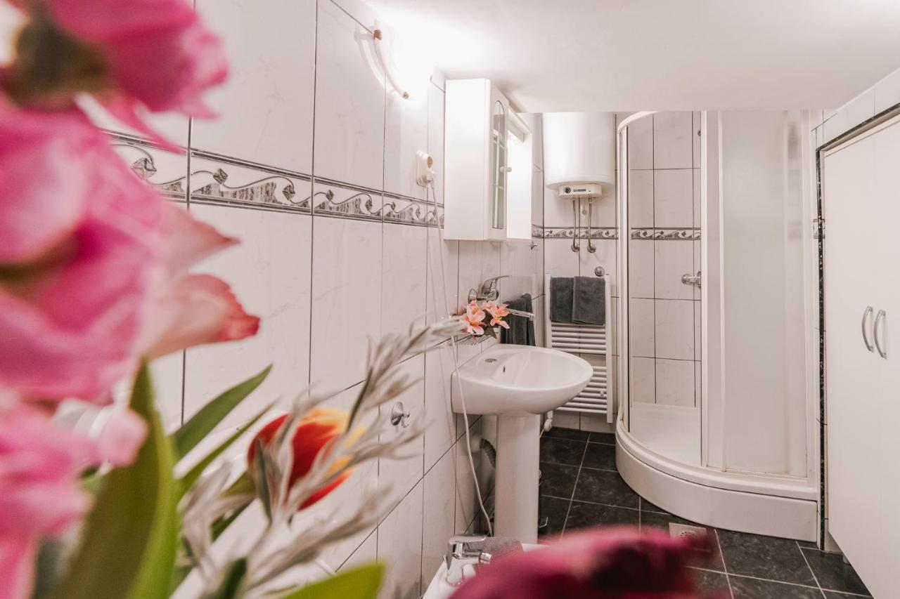 Arya apartment Sibenik Bagian luar foto