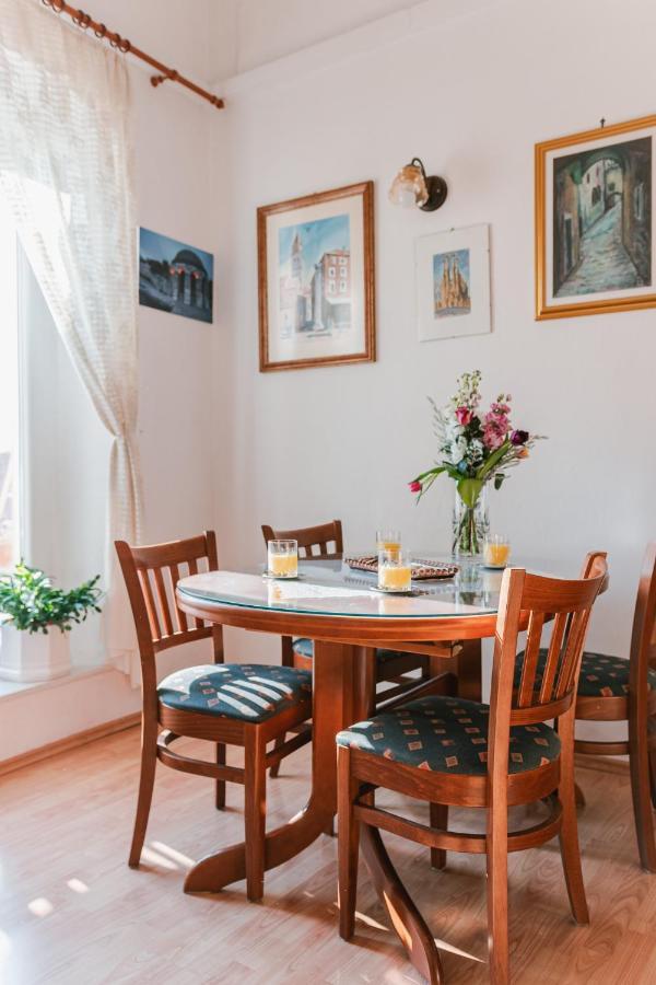 Arya apartment Sibenik Bagian luar foto