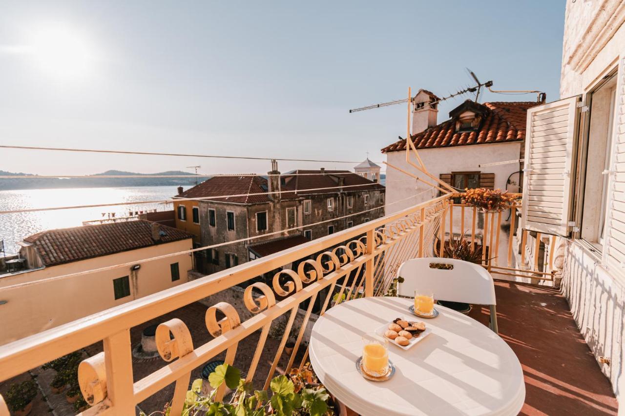 Arya apartment Sibenik Bagian luar foto